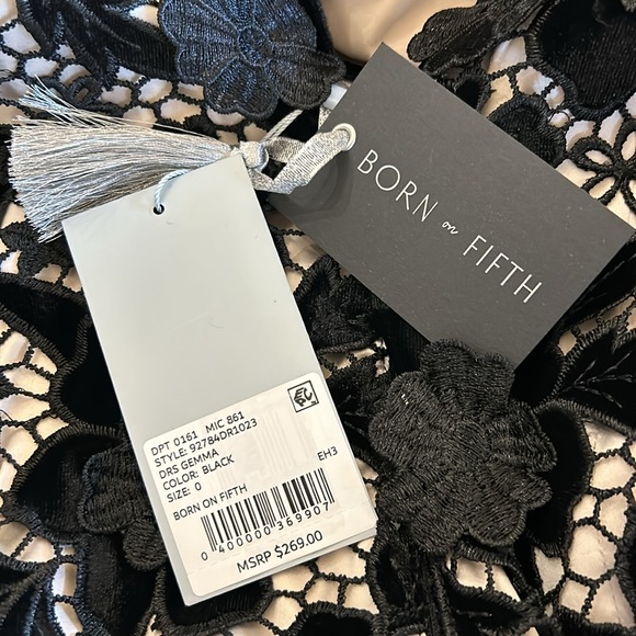 NWT Antonio Melani xBorn on Fifth Gemma Lace Taffeta Mock Neck Long Sleeve Dress - Picture 13 of 16